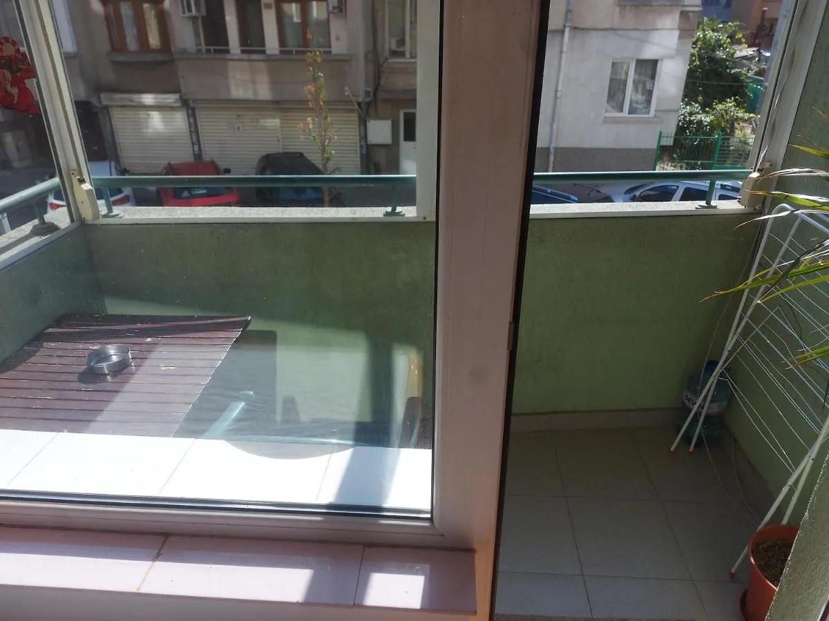 Studio And 1Bedroom Apartment Burgas - Economy Bulgarien